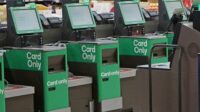 Senator Gerard Rennick has backed a decision by Woolworths to reduce its cash withdrawal limit as supermarkets are not banks
