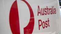 Australia Post forks out $4000 a week to fly cash out to remote town