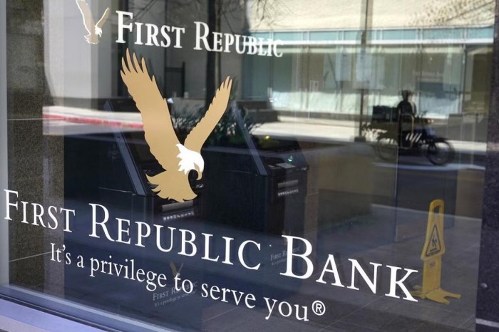 Federal regulators seeking rescuer for first republic bank latest news update