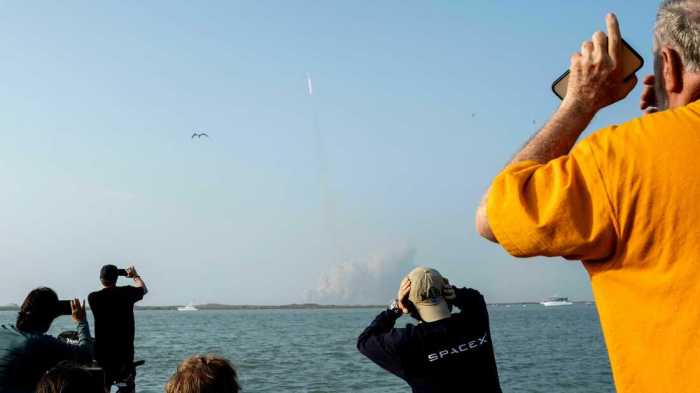 Nasa chief hails spacex starship launch despite explosion