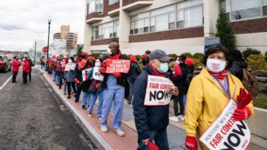 Strikes impact us economy over 75000 jobs lost this year