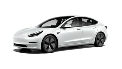 Breaking news tesla issues warning on model 3 tax credit eligibility