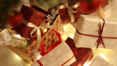 Americans prefer stock gifts over traditional presents this christmas