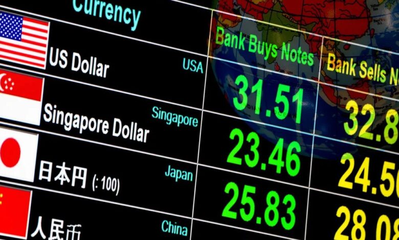 Dollar dips and euro rebounds in forex market amid rate cut speculations insights ahead of feds powell talk