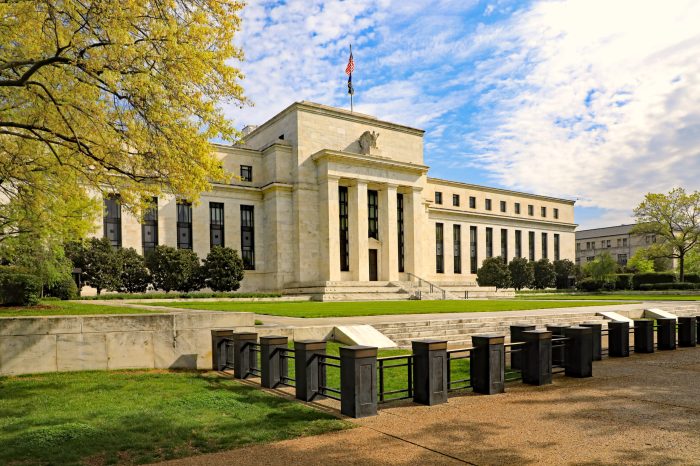 Federal reserve set to continue rate hike cycle amid inflation concerns