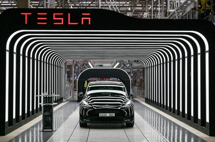 Tesla exceeds second quarter delivery estimates with record vehicle deliveries