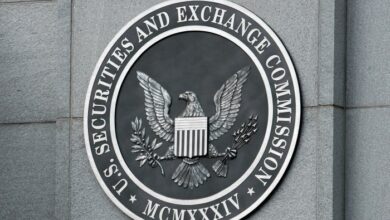 Sec pauses decision on bitcoin etfs by hashdex and grayscale amid rising expectations